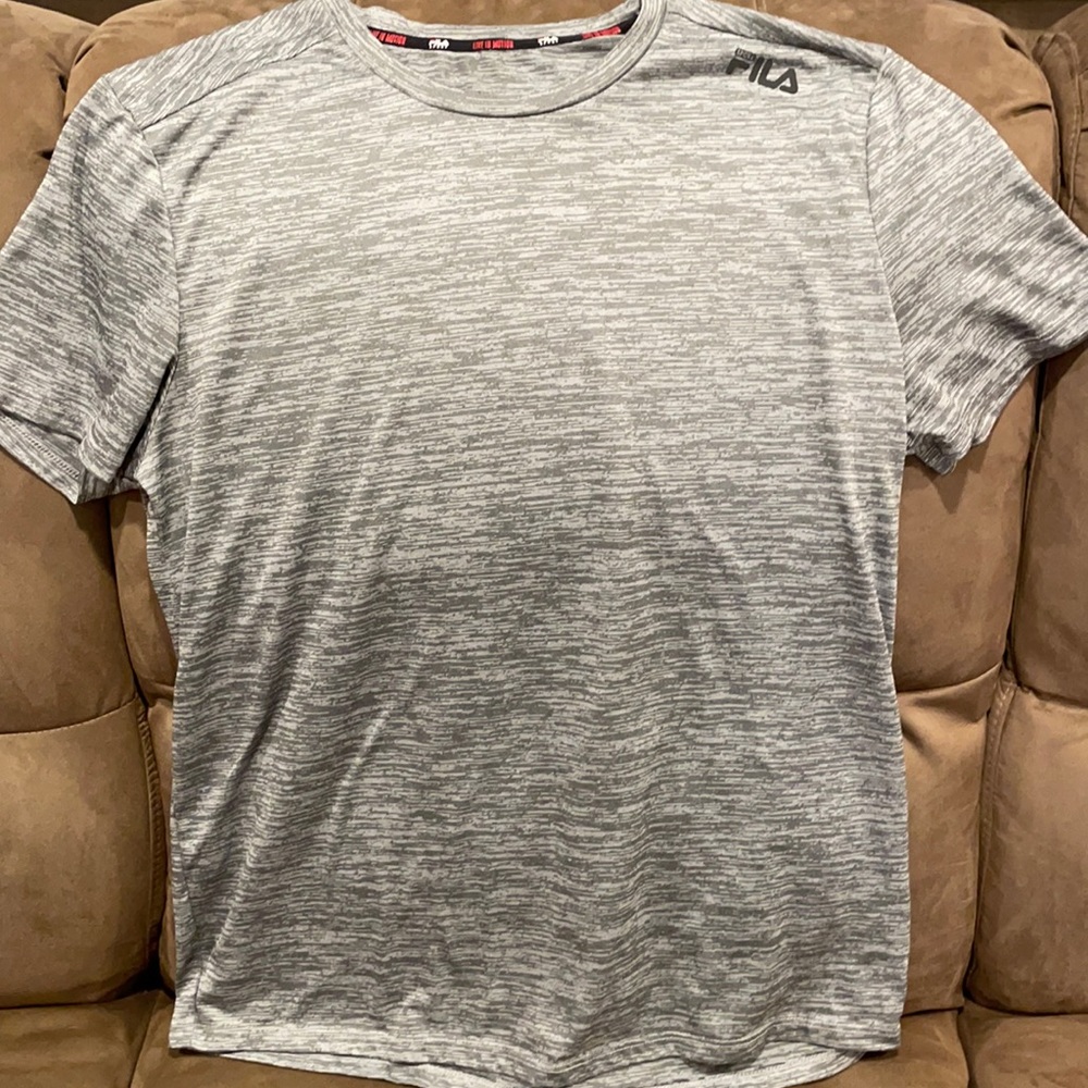 Cool casual Fila sport men’s Live in Motion shirt